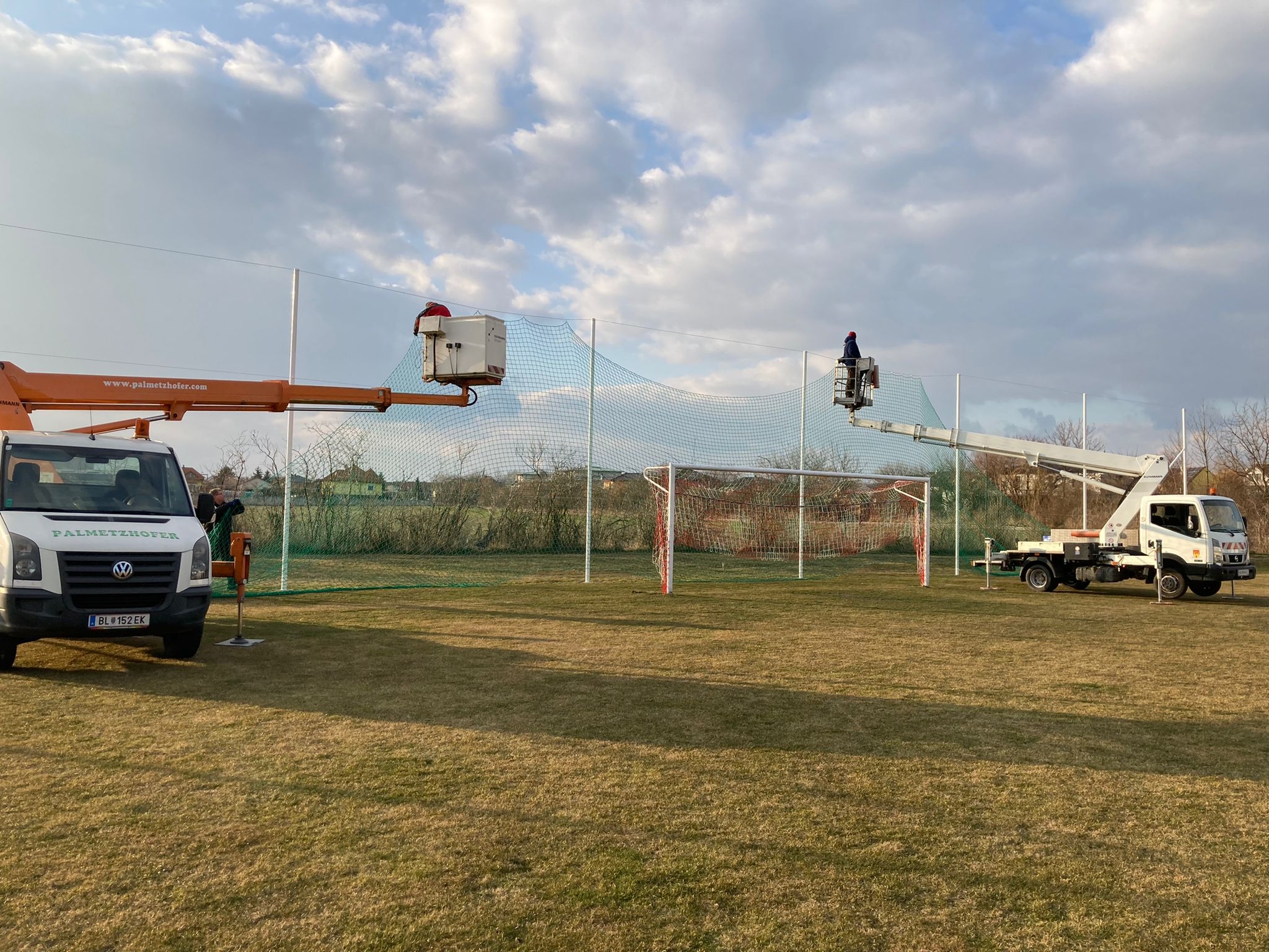 Erneuerung der Ballfanganlage