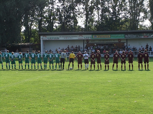 petronell2011-1