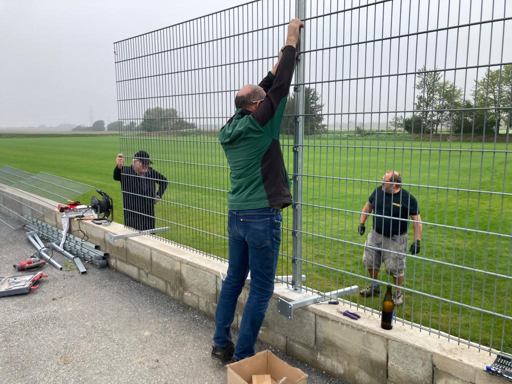 trainingsplatz-neu-zaun3